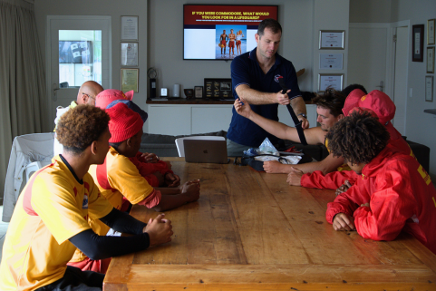 Plett Lifeguards Get Shark Spotter Training